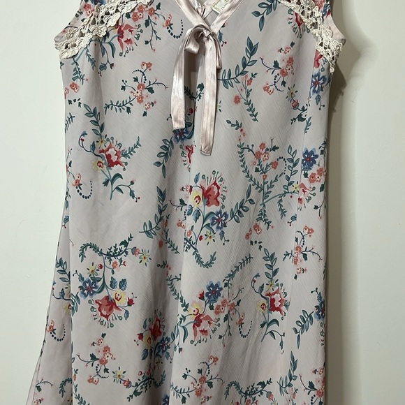 BG Intimates night gown - Picture 3 of 10